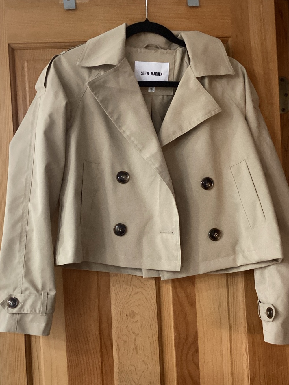 Steve Madden Cropped Trench Coat in Light Beige